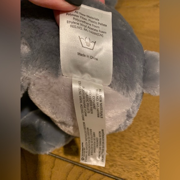 Disney Store “ Lady and the Tramp” Tramp Stuffed Animal, Like New Condition - Picture 10 of 16